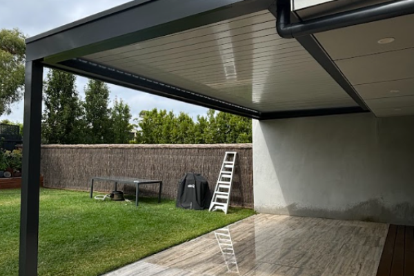 Motorised louvre roof project SW Building Solutions