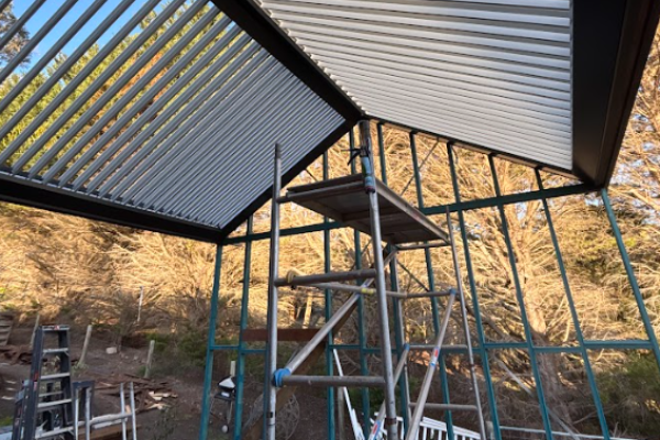 Aluminium louvre roof installation Melbourne